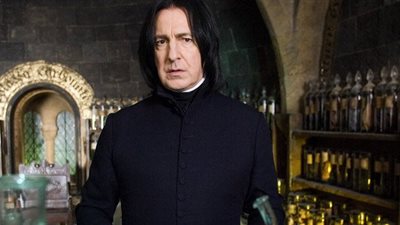 رسائل تكشف تفاصيل دور الراحل آلان ريكمان في سلسلة هاري بوتر