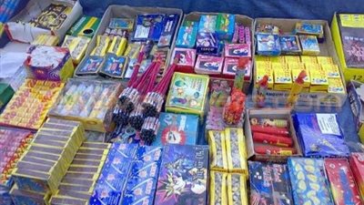 ضبط 724 صاروخ ألعاب نارية في الوادى الجديد