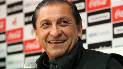 رامون دياز يصل السعودية لتولي تدريب اتحاد جدة (فيديو)