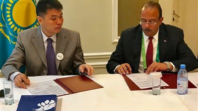 اتفاق بين مركز تحديث الصناعة و«كازاخ إنفيست» لتبادل الاستثمارات