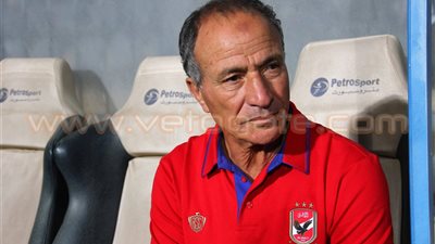 ننشر تشكيل الأهلي لمواجهة الشرطة