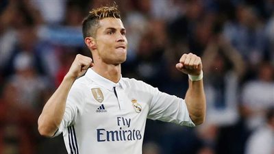 رونالدو يدخل في مفاوضات مع ريـال مدريد لتجديد عقده