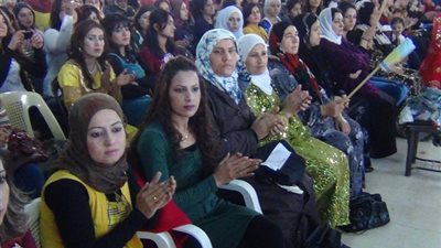 التجمع يحتفل بعيد الأم ... السبت