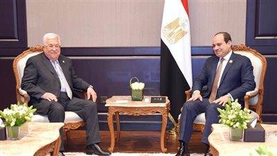 السيسي يستقبل رئيس فلسطين والنائب الأول لرئيس البنك الدولي.. صور