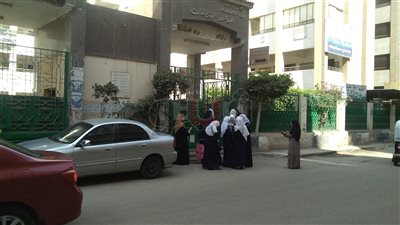 القلق يسيطر على أولياء أمور طلاب الثانوية الأزهرية بالدقهلية (صور)
