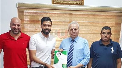 حارس سموحة يتعاقد مع الإنتاج الحربي 3 مواسم