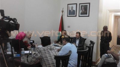 «فتح» تناقش معاناة الأسرى الفلسطينيين مع «فروانة» في القاهرة