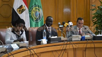 تشكيل لجنة لتحديد التعاون الاستثماري بين أوغندا والإسماعيلية