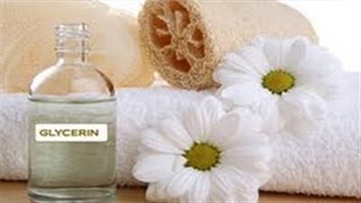 بالفيديو.. وصفة طبيعية تحمي البشرة من أشعة الشمس الحارقة