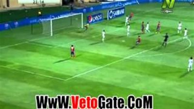 بالفيديو.. «جون أنطوى» يهدر فرصة التقدم للأهلي أمام «الشرطة»