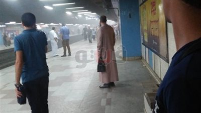 حريق محدود بمحطة مترو الشهداء خط حلوان (صور)