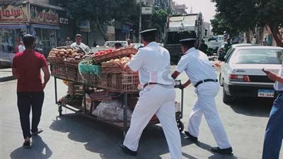 تحرير 120 محضر إشغال ونظافة بمركز أبوقرقاص بالمنيا