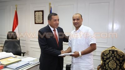 رجل أعمال يتبرع بمبلغ 40 ألف جنيه لتطوير قرى بالبحيرة