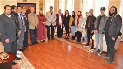 مصر للطيران للخدمات الجوية تستقبل وفدا من طلاب كلية السياحة والفنادق