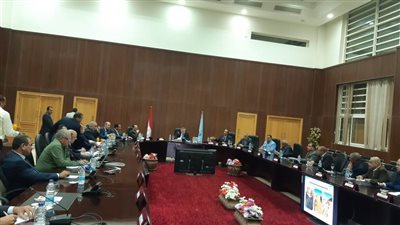 هشام عبد الواحد ينتقد عدم تنفيذ توصيات لجنة النقل بالبحر الأحمر.. ويؤكد: 