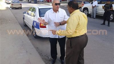 محافظ بورسعيد: جهود مكثفة لحل مشكلة القمامة بالأحياء