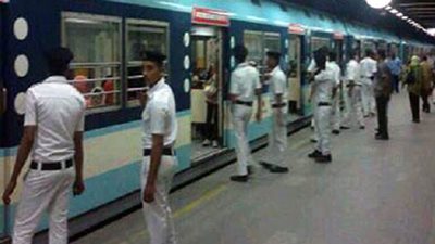 شرطة النقل تضبط 140 بائعا متجولا و1835 قضية متنوعة