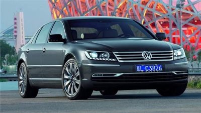 جمارك «فولكس فاجن فايتون» الفئة الأساسية الواردة من الكويت