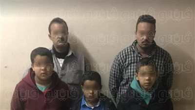 حبس بائعين استغلا 3 أطفال للتسول بقصر النيل