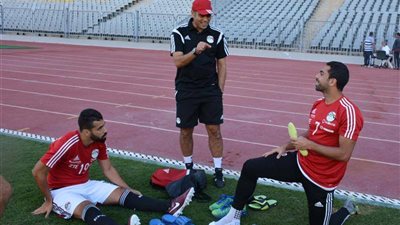 «لهيطة» يحدد موعد سفر المنتخب الوطني لأوغندا