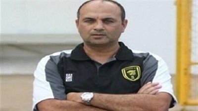 المصري «أنور» مدربا مؤقتا لفريق الاتحاد السعودي بعد إقالة «القروني»