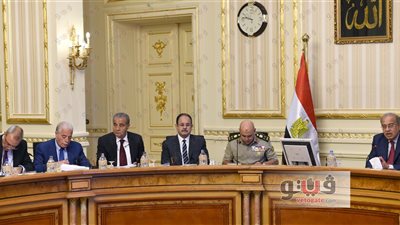 الحكومة تكلف المحافظين بحصر الأراضي لإنشاء أسواق جملة