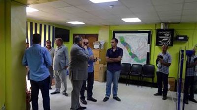«عبد المنعم» يتفقد شركة مياه الشرب والصرف الصحي بالمحافظة