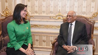 البرلمان يكرم ماريان عازر بعد اختيارها ضمن أفضل 100 شخصية في الاتصالات