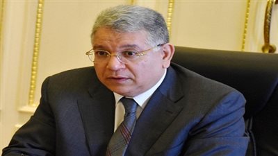 إهدار أموال المتبرعين في مؤسسة الكبد المصري.. جمال شيحة يصرف التبرعات في إعلانات الجرائد.. 50 ألف جنيه ثمن تهنئة الرئيس بثورة 30 يونيو.. وإعلان التبرع للمرضى يثير غضب المواطنين