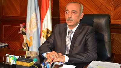 محافظ كفرالشيخ: 75% من موظفي الدولة فاسدون.. لا أؤمن بأنصاف الحلول.. إصابة مرضى الكلى بفيروس «سي» بسبب أجهزة الغسيل شائعات.. تطبيق منظومة النظافة أول سبتمبر.. وأتابع كل الشكاوى بنفسي