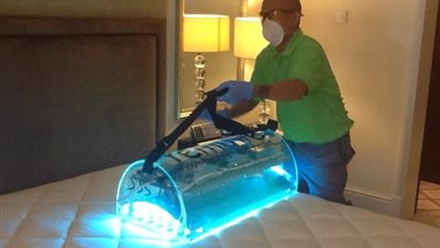 أسهل الطرق لتعقيم «السرير» من البكتيريا الصيفية