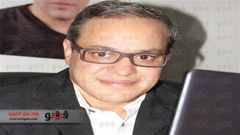 المؤلف محمود فليفل
