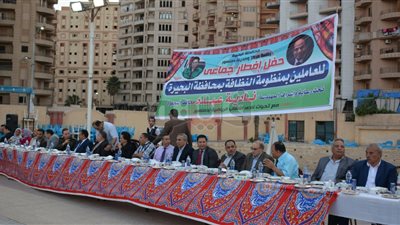 محافظ البحيرة تُشارك عمال النظافة حفل الإفطار السنوي