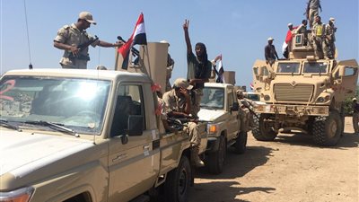 «حراس الجمهورية».. قوات صالح لقطع أعناق الحوثيين (فيديو)