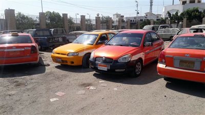 ضبط 12 سائقا خالفوا التعريفة الجديدة بالإسماعيلية