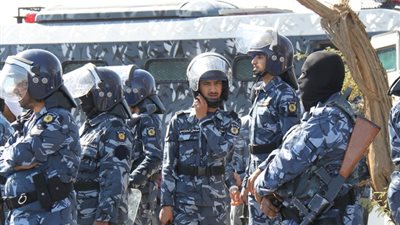 الكويت ترحل مسنا مصريا اعتدى جنسيا على ثلاثة أطفال