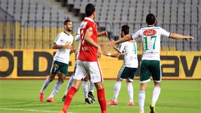 «30 دقيقة» الأهلي يتعادل سلبيا أمام المصري