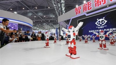 ناتج الذكاء الاصطناعي في الصين يصل إلى 25 مليار دولار بحلول 2020