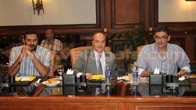 ننشر صور اجتماع الأهلي و6 أندية لبيع مبارياتهم بالدوري