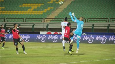 هاني رمزي:  الزمالك يمر بحالة غريبة ومشوار الدوري طويل