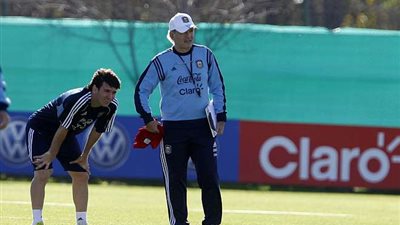 سابيلا: ميسى أسطورة كرة القدم