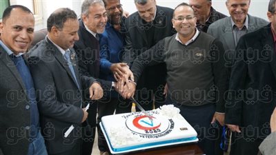 نقيب البيطريين وأعضاء المجلس يفتتحون المركز العلمى الجديد بدمياط