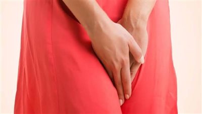 علاج الحكة المهبلية..  طبيبة أمراض نسا توضح الحل