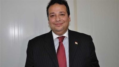 عزام يرحب بقرار الوسط رغم اعتراضه عليه