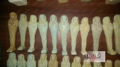 بالصور.. الداخلية توجه ضربة جديدة لمافيا تهريب الآثار.. ضابط يتنكر في زي تاجر ويوقع بتشكيل عصابي في الشرقية.. وضبط 5311 قطعة تعود للعصر الروماني