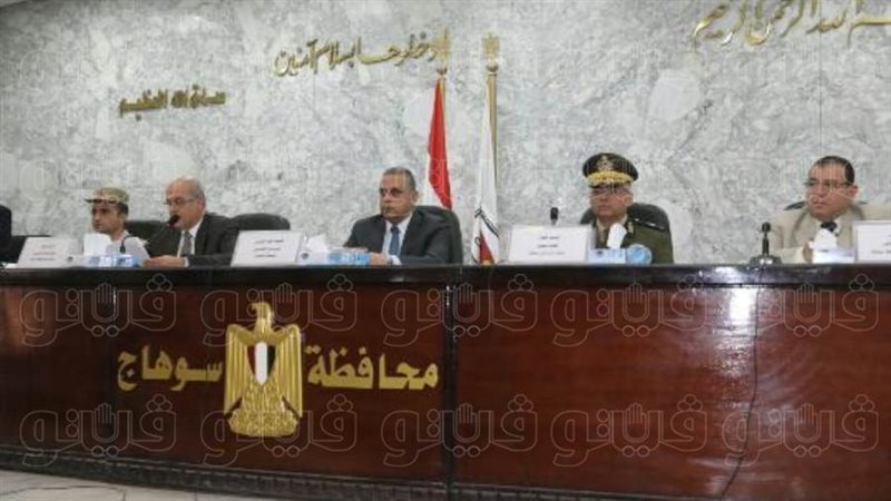 صور من اجتماع المجلس