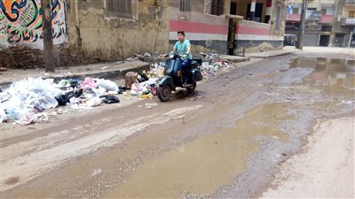 «التوفيق الإعدادية» تغرق في الصرف والقمامة بالغربية