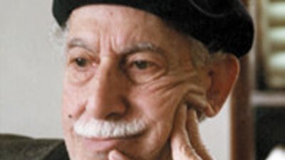 توفيق الحكيم يكتب: الثورة المباركة