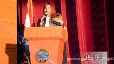 بالصور.. وزيرة الهجرة تكرم عددا من الشخصيات النسائية البارزة