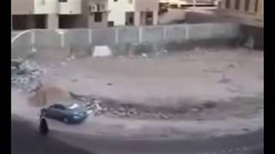 بالفيديو.. شاهد ماذا فعل شاب بفتاة كويتية في إحدى المناطق النائية